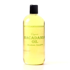 image:imageMystic Moments  Organic Macadamia Carrier Oil  500ml  Cold pressed Macadamia integrifolia seed oil for skincare haircare massage and DIY beauty formulations